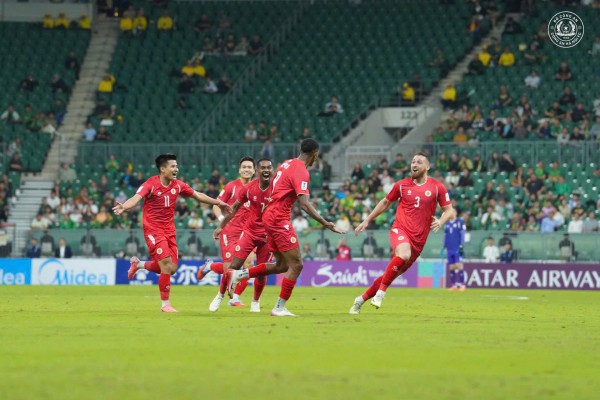 Nguyễn Filip mắc sai lầm, Đình Bắc sút dội cột: CLB CAHN hòa đội Trung Quốc Nguyễn Filip mắc sai lầm, Đình Bắc sút dội cột: CLB CAHN hòa đội Trung Quốc