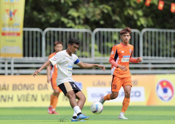 Những chàng tiền vệ tài hoa định đoạt chung kết TNSV THACO cup