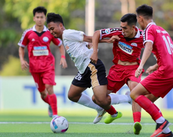 Những tấm vé bán kết đầu tiên đã có chủ Những tấm vé bán kết đầu tiên đã có chủ