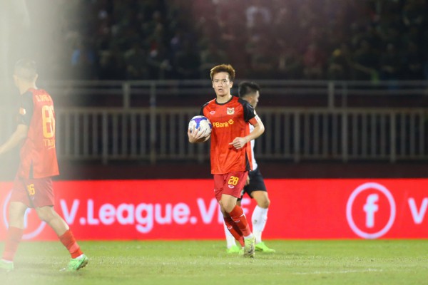 Ninh Bình ngược dòng khó tin, đánh bại đội CA TP.HCM: Hoàng Đức tuyệt hay, trận đấu cực đỉnh!