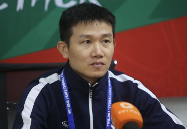 Nóng: HLV Phan Như Thuật từ chức sau trận SLNA thua ngược CLB Công an TP.HCM Nóng: HLV Phan Như Thuật từ chức sau trận SLNA thua ngược CLB Công an TP.HCM