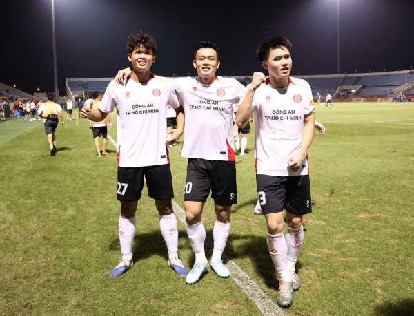 Nóng: Xuân Son và Đình Triệu tái xuất đội tuyển Việt Nam, thầy Kim gọi gương mặt cực ‘lạ’