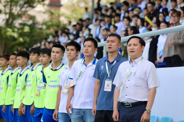 Nóng bỏng vòng tứ kết giải TNSV THACO cup 2026: Đủ anh tài 3 miền!