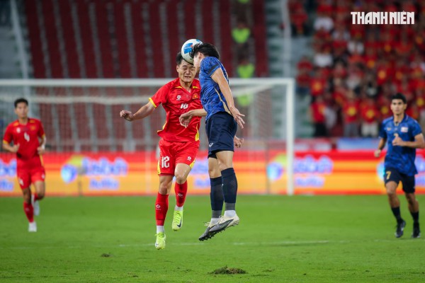 Quá đã hình ảnh U.22 Việt Nam quật ngã Thái Lan ngay tại Rajamangala, giành HCV SEA Games 33