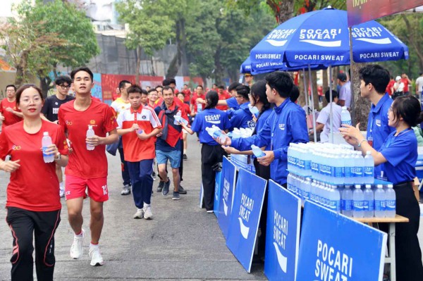 Rộn tiếng cười vào Ngày chạy Olympic 2026 hướng đến 80 năm ngành TDTT Việt Nam