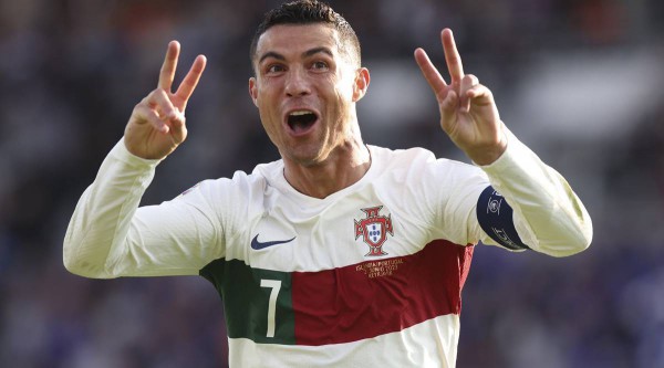 Ronaldo: “Tôi không theo đuổi những kỷ lục, chúng theo đuổi tôi”
