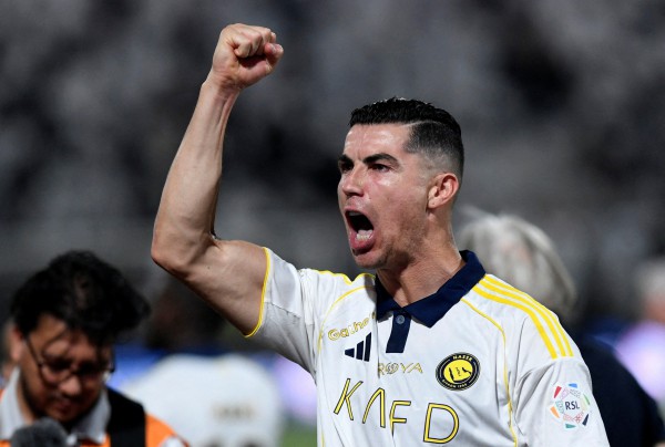 Ronaldo bất ngờ lên tiếng trước trận quyết đấu ngôi vô địch Saudi Pro League Ronaldo bất ngờ lên tiếng trước trận quyết đấu ngôi vô địch Saudi Pro League
