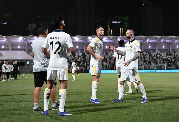 Ronaldo ‘cay mũi’ khi ghi bàn mà CĐV Ả Rập Xê Út cứ hô vang ‘Messi, Messi’