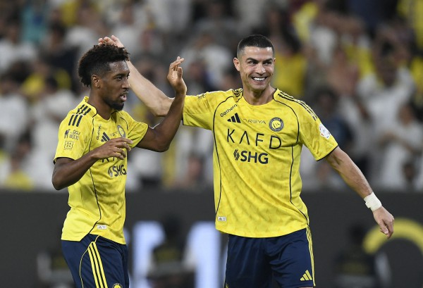 Ronaldo được trả lại 6 bàn thắng, SAFF điều tra vụ tố cáo trọng tài thiên vị