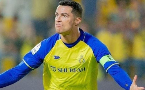 Ronaldo ghi bàn, Al Nassr thắp lại hy vọng vô địch