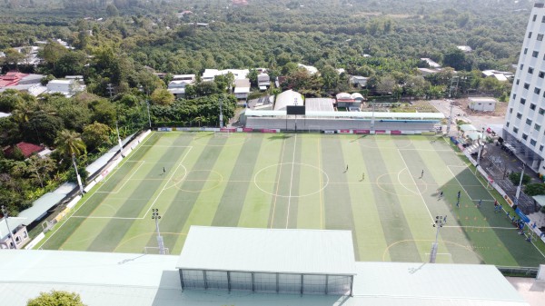 Sân bóng Trường ĐH Đồng Tháp đã sẵn sàng cho TNSV THACO cup 2026 Sân bóng Trường ĐH Đồng Tháp đã sẵn sàng cho TNSV THACO cup 2026