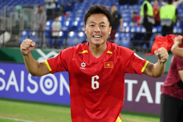 Sao U.23 Việt Nam Thái Sơn nói lời gan ruột khi chia tay CLB Thanh Hóa: 'Một phần thanh xuân của tôi'