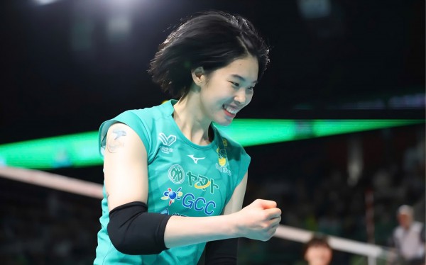 Sao bóng chuyền Thanh Thúy chơi bùng nổ, cùng CLB Gunma Green Wings thắng 'hủy diệt' Sao bóng chuyền Thanh Thúy chơi bùng nổ, cùng CLB Gunma Green Wings thắng 'hủy diệt'