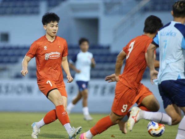 Siêu phẩm xuất hiện, U.23 Việt Nam lại thắng U.23 Đài Loan trước giải Đông Nam Á Siêu phẩm xuất hiện, U.23 Việt Nam lại thắng U.23 Đài Loan trước giải Đông Nam Á