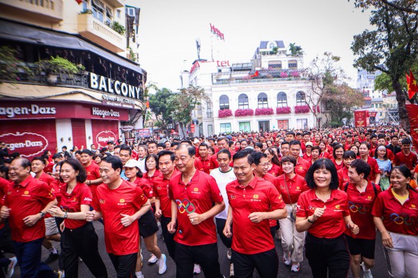 Sôi nổi Ngày chạy Olympic 2026, thu hút hơn triệu người tham gia trên toàn quốc