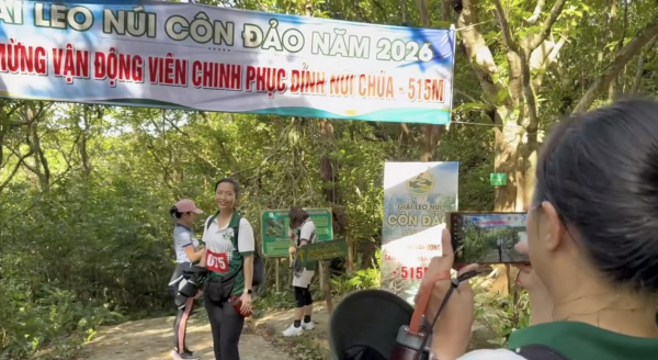 Sôi nổi giải leo núi Côn Đảo năm 2026: Chinh phục đỉnh Núi Chúa