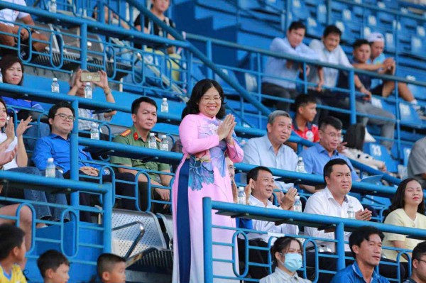 Sôi nổi khai mạc giải bóng đá thiếu niên U.13 toàn quốc Yamaha Cup 2025 Sôi nổi khai mạc giải bóng đá thiếu niên U.13 toàn quốc Yamaha Cup 2025