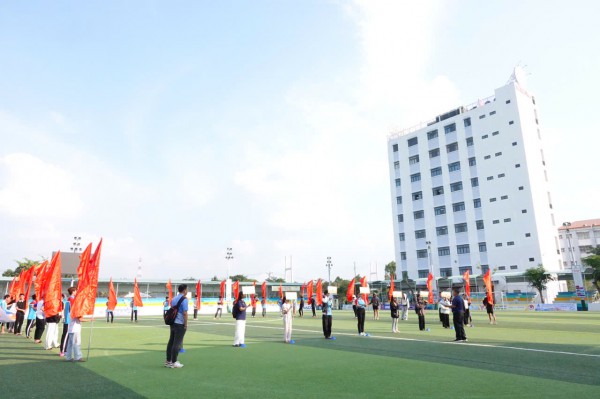 TNSV THACO cup 2026 lan tỏa thông điệp ‘3 đẹp’ trên đất sen hồng TNSV THACO cup 2026 lan tỏa thông điệp ‘3 đẹp’ trên đất sen hồng
