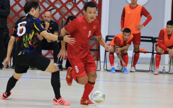 Thắng đậm Hàn Quốc, tuyển futsal Việt Nam đoạt vé vào VCK giải futsal châu Á 2024 với ngôi nhất bảng