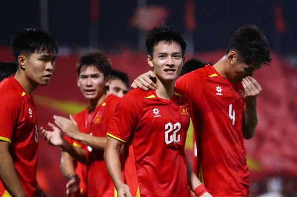 Thanh Nhàn ghi bàn đẳng cấp, U.23 Việt Nam thắng Yemen: VFF thưởng lớn vì tấm vé vàng châu Á