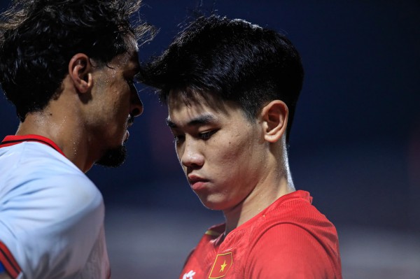 Thanh Nhàn ghi bàn đẳng cấp, U.23 Việt Nam thắng Yemen: VFF thưởng lớn vì tấm vé vàng châu Á