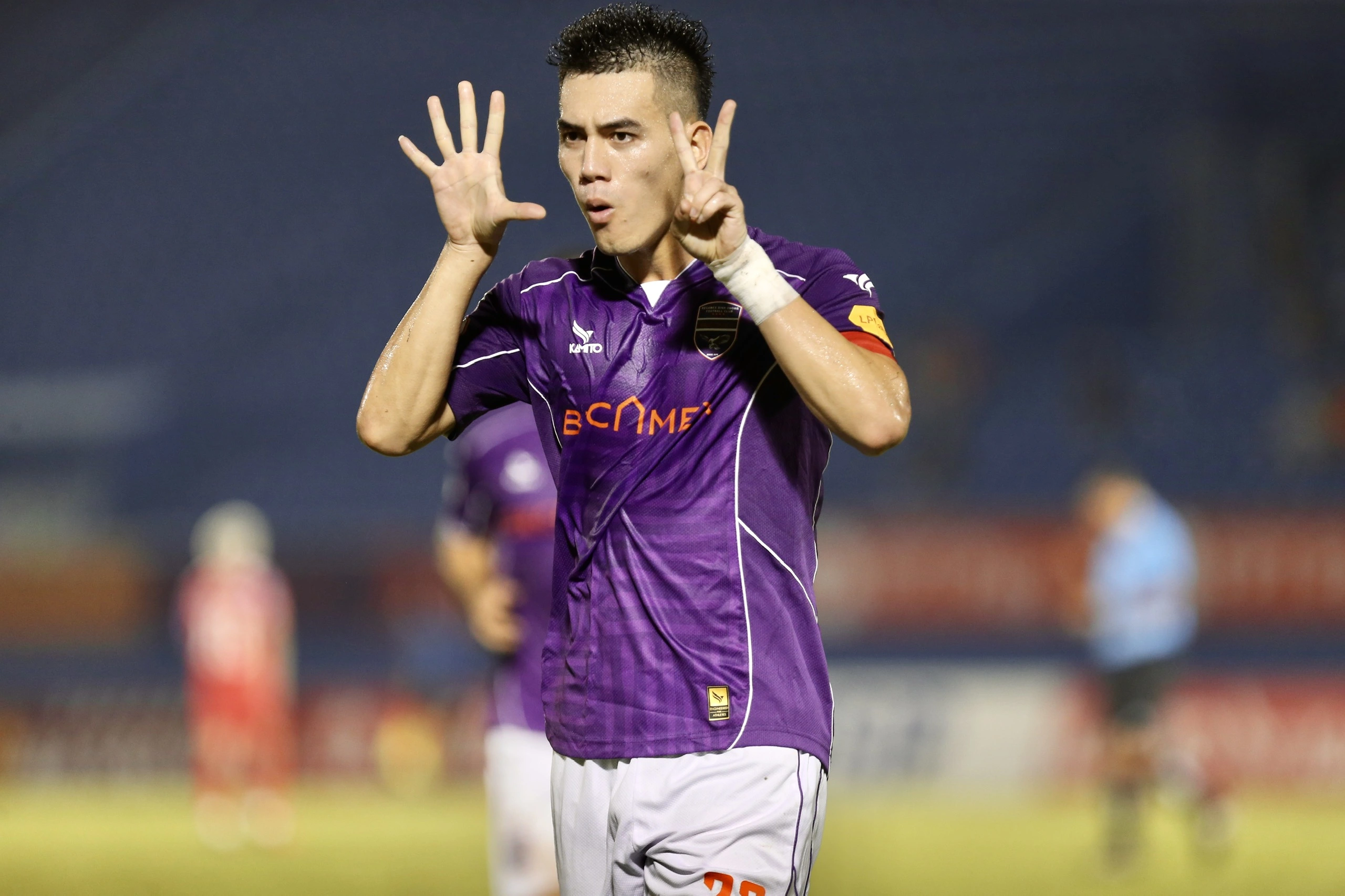 Tiến Linh chinh phục thành công Quả bóng vàng Việt Nam 2024, Hoàng Đức giành Quả bóng bạc Tiến Linh chinh phục thành công Quả bóng vàng Việt Nam 2024, Hoàng Đức giành Quả bóng bạc