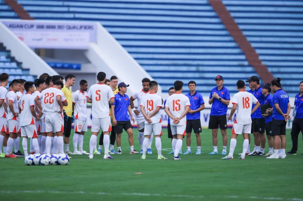 Tin tức mới nhất về đội tuyển Việt Nam: Xuân Son không ‘béo’, VFF bán vé trận Malaysia ở đâu? Tin tức mới nhất về đội tuyển Việt Nam: Xuân Son không ‘béo’, VFF bán vé trận Malaysia ở đâu?