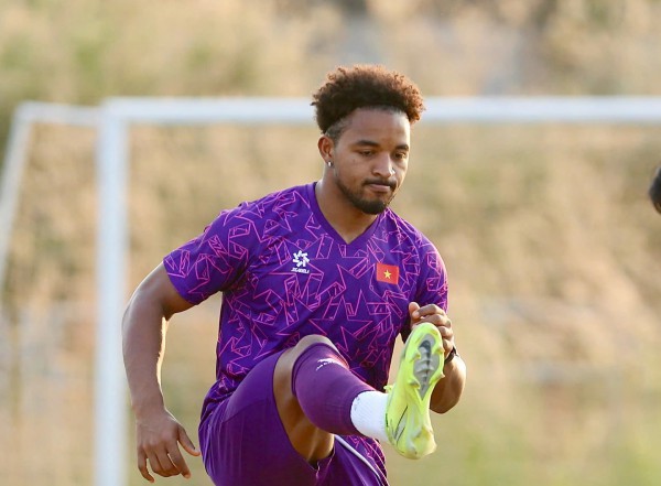 Toan tính nào đằng sau quyết định gọi Xuân Son lên đội tuyển Việt Nam? Toan tính nào đằng sau quyết định gọi Xuân Son lên đội tuyển Việt Nam?