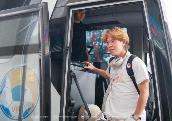 Trần Thành Trung đã ‘bắt sóng’ Lê Viktor, khoảnh khắc được chờ đợi của U.23 Việt Nam Trần Thành Trung đã ‘bắt sóng’ Lê Viktor, khoảnh khắc được chờ đợi của U.23 Việt Nam