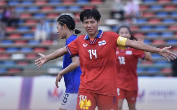 Tranh HCĐ SEA Games 32 – ĐT nữ Campuchia 0-6 ĐT nữ Thái Lan: Chiến thắng áp đảo!