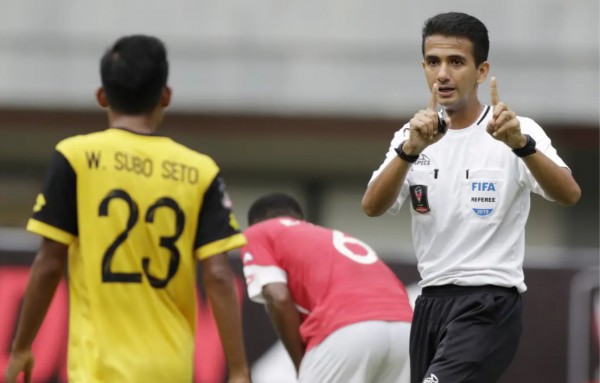 Trọng tài Indonesia bắt trận 'chung kết' bảng của U.23 Việt Nam - Yemen: Vua thẻ đỏ