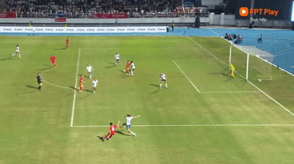 Trọng tài cướp mất HCV SEA Games xứng đáng của đội tuyển nữ Việt Nam: Cay đắng và cảm phục! Trọng tài cướp mất HCV SEA Games xứng đáng của đội tuyển nữ Việt Nam: Cay đắng và cảm phục!