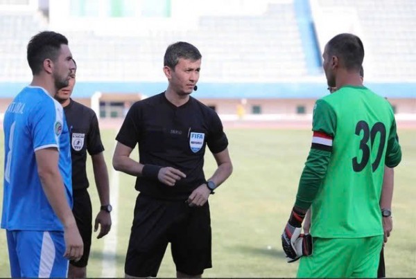 Trọng tài ‘lạ’ bắt trận ra quân U.23 Việt Nam đấu Bangladesh, là ai? Trọng tài ‘lạ’ bắt trận ra quân U.23 Việt Nam đấu Bangladesh, là ai?