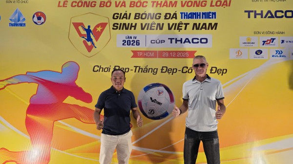 Trường ĐH Bách khoa - ĐHQT TP.HCM có trợ lý HLV Tây: Như hổ thêm cánh!