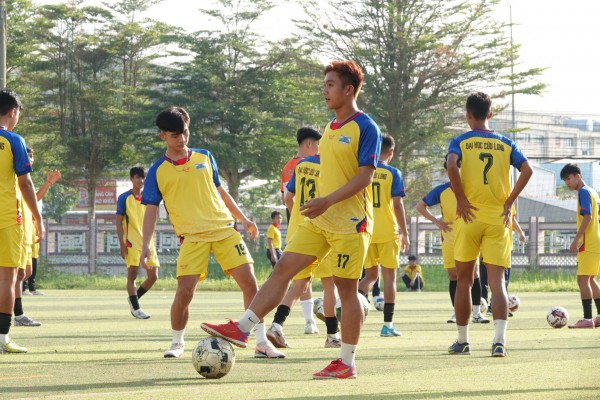 Trường ĐH Cửu Long cố gắng lập 'kỳ tích' tại TNSV THACO cup 2026