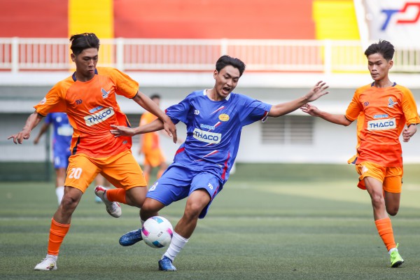 Trường ĐH Ngân hàng TP.HCM 1-1 Trường ĐH Ngoại ngữ Tin học TP.HCM: Kìm chân nhau