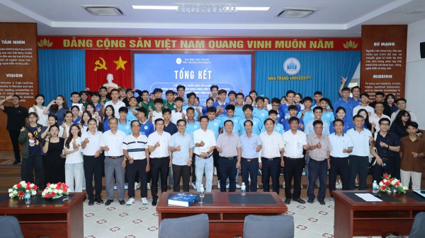 Trường ĐH Nha Trang khép lại giải TNSV THACO cup 2026, ngày tổng kết giàu cảm xúc Trường ĐH Nha Trang khép lại giải TNSV THACO cup 2026, ngày tổng kết giàu cảm xúc