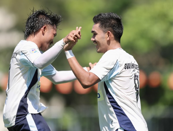 Trường ĐH Quốc gia Malaysia 0-0 Trường ĐH Svay Rieng: Khách mạnh tranh hùng!