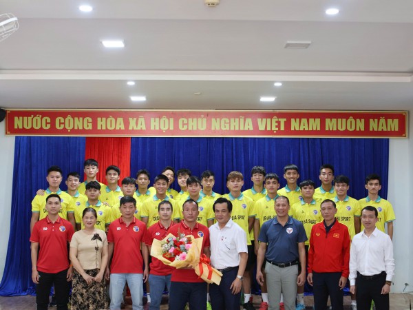 Trường ĐH TDTT Đà Nẵng 'thay máu' lực lượng, quyết tâm chạm giấc mơ vô địch Trường ĐH TDTT Đà Nẵng 'thay máu' lực lượng, quyết tâm chạm giấc mơ vô địch