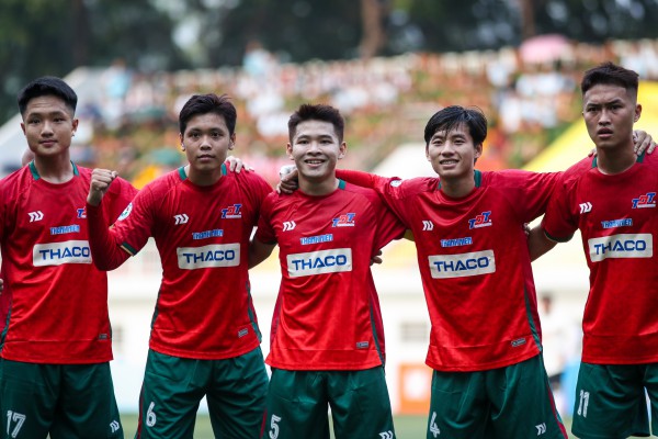 Trường ĐH Tôn Đức Thắng - Trường ĐH Ngân Hàng TP.HCM: 3 điểm cho chủ nhà?