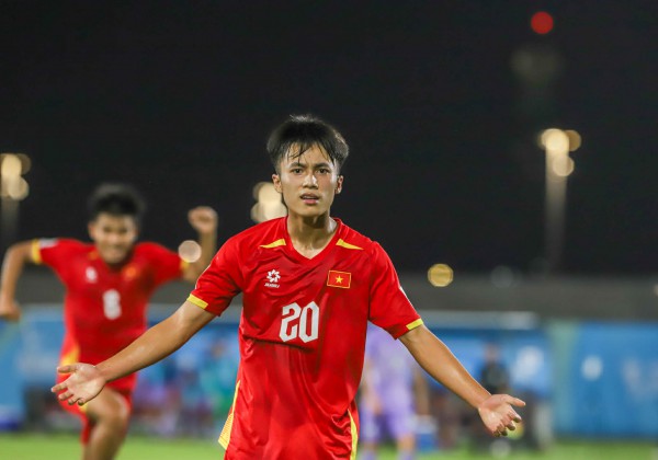 U.17 Việt Nam sẽ thắng U.17 UAE nếu giữ được cái đầu 'lạnh'