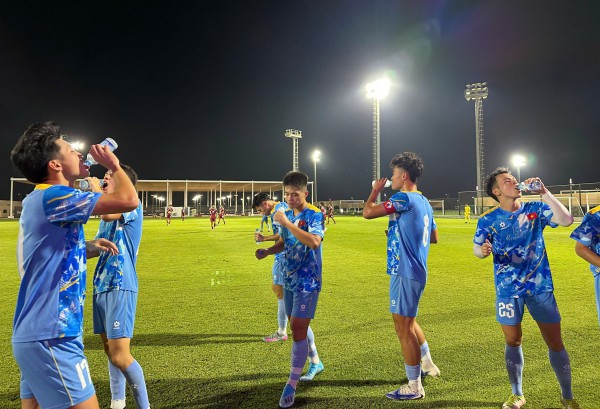 U.23 Việt Nam về nước sau thu hoạch quan trọng từ 2 trận đấu với Qatar U.23 Việt Nam về nước sau thu hoạch quan trọng từ 2 trận đấu với Qatar