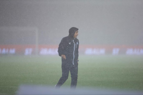 V-League mùa tới sẽ hay đây: Ninh Bình ‘tậu’ HLV Barcelona B, Nam Định có giữ nổi ngôi vương? V-League mùa tới sẽ hay đây: Ninh Bình ‘tậu’ HLV Barcelona B, Nam Định có giữ nổi ngôi vương?