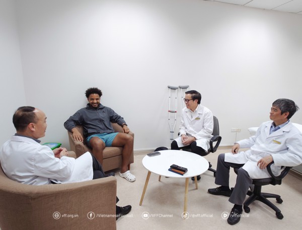 VFF báo tin cực vui về Xuân Son, lộ thời điểm tái xuất đội tuyển Việt Nam VFF báo tin cực vui về Xuân Son, lộ thời điểm tái xuất đội tuyển Việt Nam