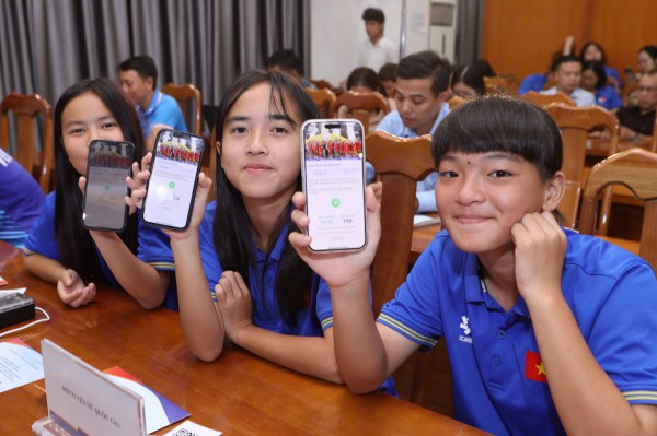 VFF làm điều đặc biệt, CĐV được tương tác nhiều hơn với các cầu thủ Việt Nam