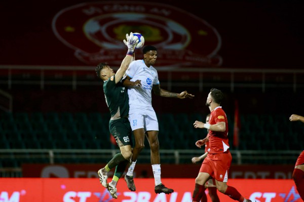 VFF lên tiếng về đội tuyển Việt Nam, tiết lộ kế hoạch nóng cho AFF Cup: Đấu Myanmar tại sân ‘lạ’ VFF lên tiếng về đội tuyển Việt Nam, tiết lộ kế hoạch nóng cho AFF Cup: Đấu Myanmar tại sân ‘lạ’