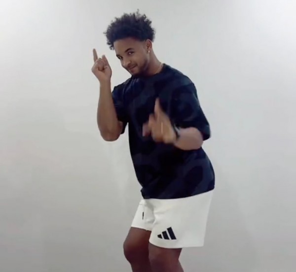 VFF tiết lộ tình trạng mới nhất của Nguyễn Xuân Son và Hồ Tấn Tài: Còn lo nhiều không? VFF tiết lộ tình trạng mới nhất của Nguyễn Xuân Son và Hồ Tấn Tài: Còn lo nhiều không?