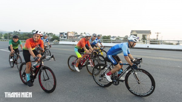 VĐV xe đạp Quảng Trị 'tăng líp', sẵn sàng cho Ngày hội đạp xe Vì hòa bình