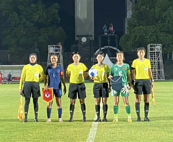 Việt Nam thắng đậm Campuchia 5-0 ở trận mở màn U.16 nữ Đông Nam Á