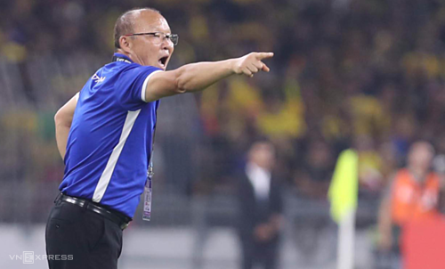 Ông Park giúp bóng đá Việt Nam tạo được vị thế hoàn toàn khác trong hơn một năm qua. Ảnh: Đức Đồng.